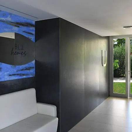Blu Homes, Luxury Apartman *